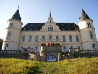 Frontansicht Schloss Ralswiek